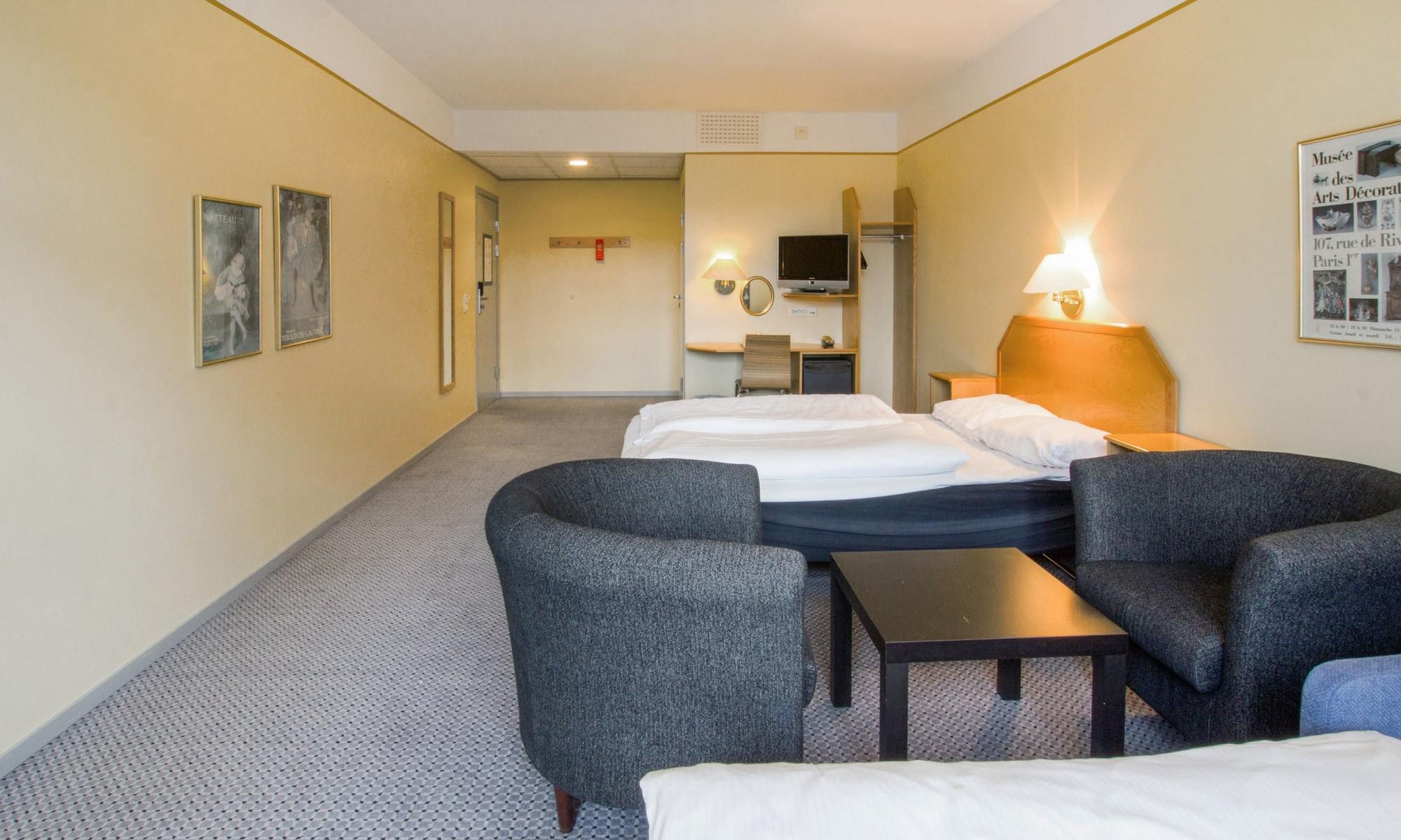 Thon Partner Hotel Horten Bagian luar foto