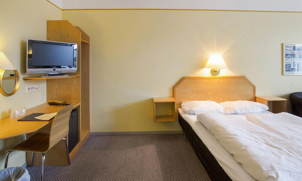 Thon Partner Hotel Horten Bagian luar foto
