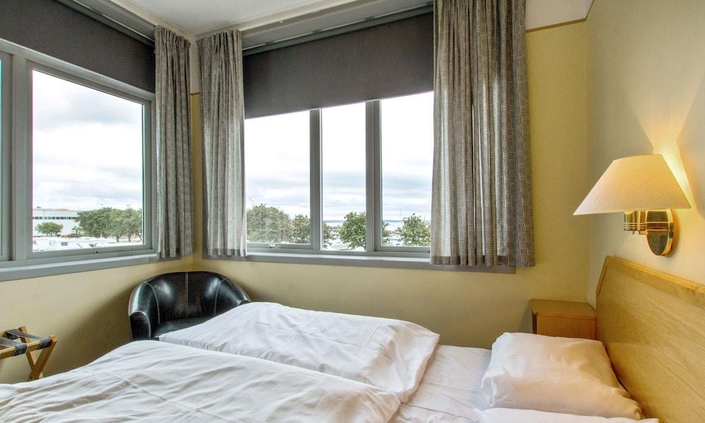 Thon Partner Hotel Horten Bagian luar foto